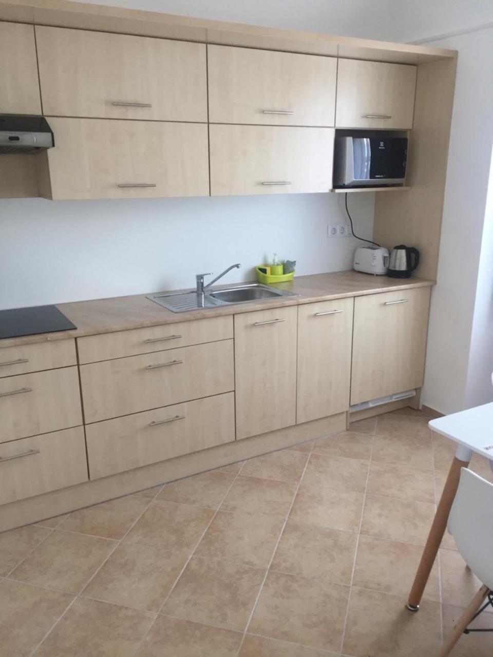 Pizza Tabor Apartman Мішкольц Екстер'єр фото